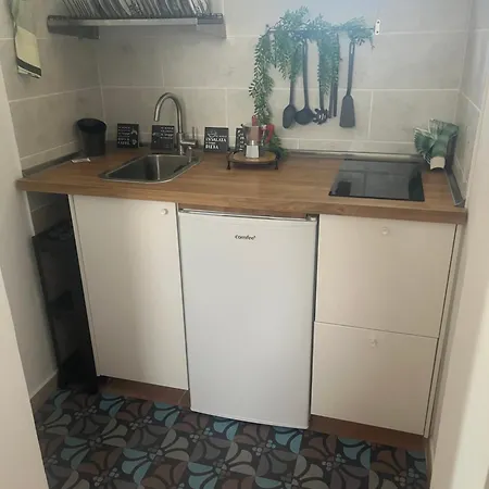 Апартаменти Holiday Apartment Барі