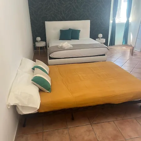Holiday Apartment *